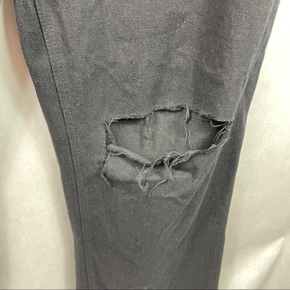 Pretty Little Thing Distressed Straight Jeans M - Picture 5 of 9